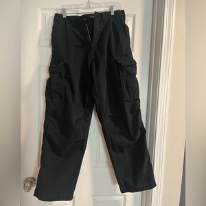 Men’s Abercrombie & Fitch baggy cargo pants